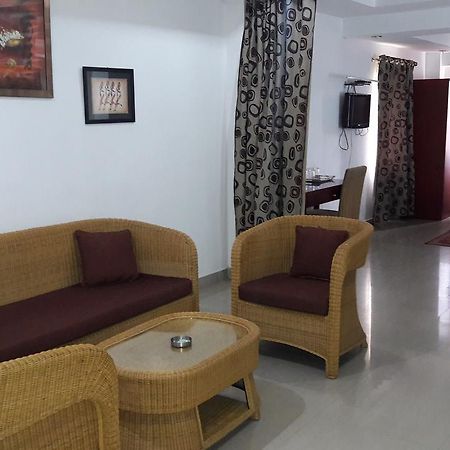Aroma Residency Hotel Tinsukia Екстериор снимка