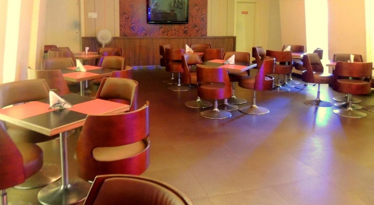 Aroma Residency Hotel Tinsukia Екстериор снимка